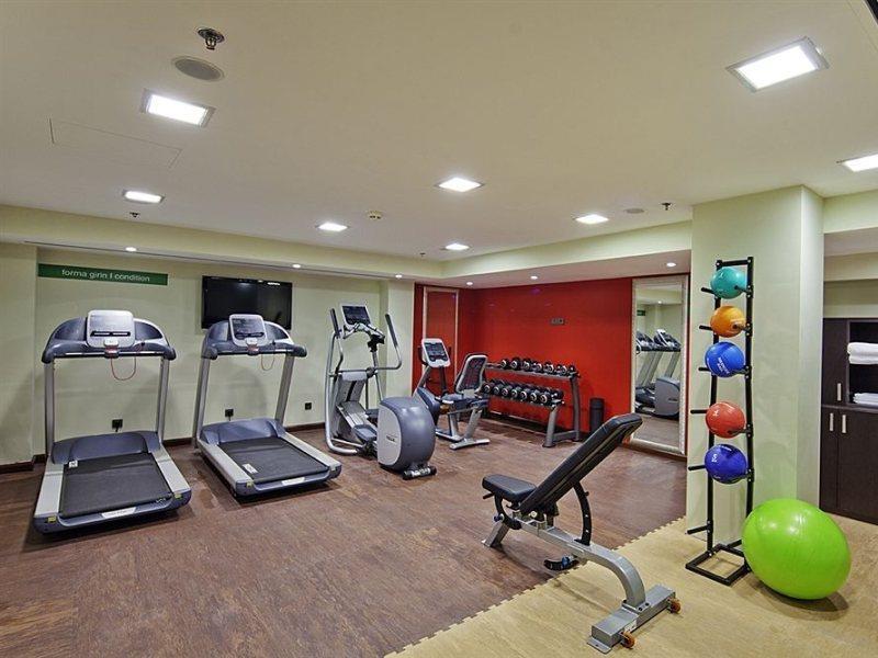 Hotel Hampton By Hilton Cluj-Napoca Exterior foto